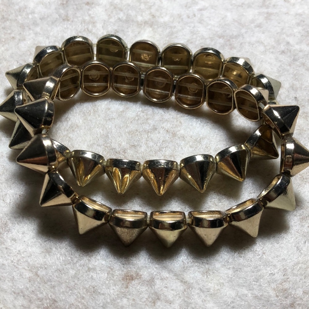 Spike bracelets gold